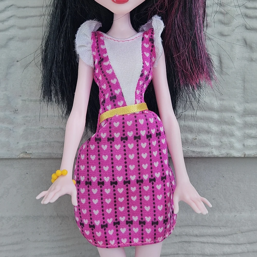 Monster High Basic Budget Draculaura Doll Outfit 2015 Shoes